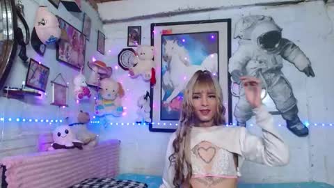 Snapshot of krisstal703358 chatting on 03-05-26, 05:03 krisstal703358 online show from 03-05-26, 05:03