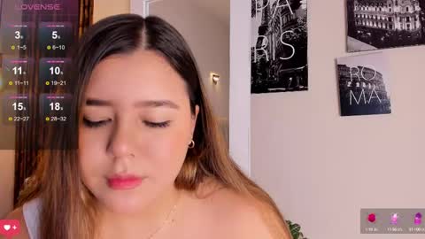 Snapshot of kristal_brown_ chatting on 03-07-25, 12:12 Aria online show from 03-07-25, 12:12