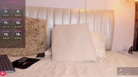 Snapshot of kristal_brown_ chatting on 03-08-25, 03:24 Aria online show from 03-08-25, 03:24