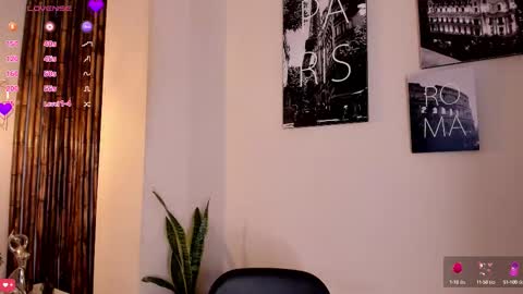 Snapshot of kristal_brown_ chatting on 09-24-25, 12:08 Aria online show from 09-24-25, 12:08