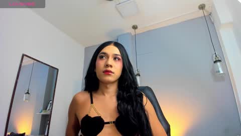 Snapshot of kristall_swan chatting on 02-16-26, 01:40 Kristall online show from 02-16-26, 01:40