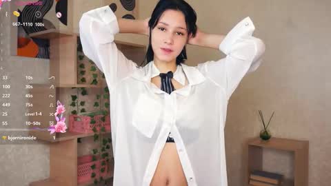 Emma online show from 11-23-25, 09:25