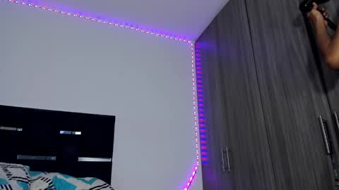 kristen_dollts online show from 01-22-25, 10:26