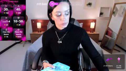 Snapshot of kristen_garner chatting on 12-07-24, 07:10 Sophia online show from 12-07-24, 07:10