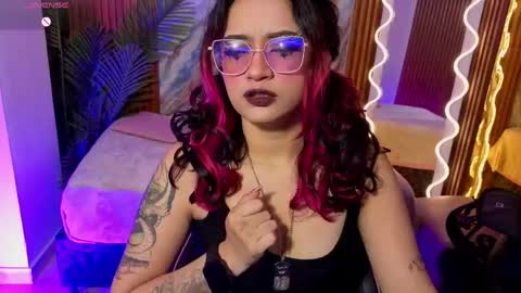 kristen_tay online show from 06-08-26, 02:45