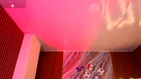 kristen_tay online show from 06-18-26, 04:57
