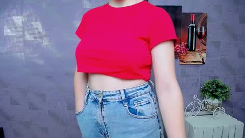 Snapshot of kristenx_x chatting on 11-25-25, 08:36 Kristen online show from 11-25-25, 08:36