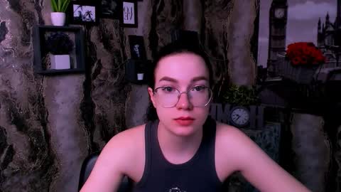 Kristen online show from 03-28-26, 10:15