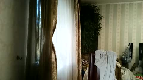 kristinalamour96 online show from 10-26-25, 02:01