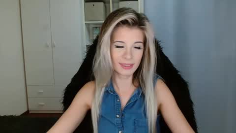 KristineAmore online show from 11-18-25, 07:24