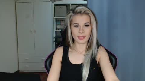 KristineAmore online show from 04-22-26, 07:00