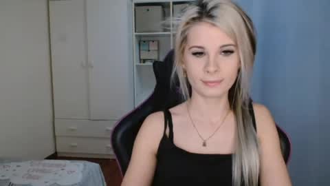 KristineAmore online show from 04-29-26, 06:28