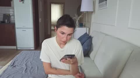 Kristi online show from 11-15-25, 04:54