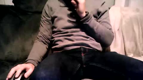 kristoffer220 online show from 01-01-25, 07:43