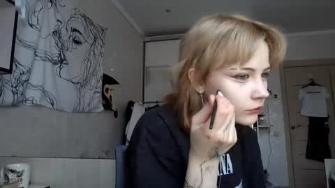 Kelly online show from 06-01-26, 11:12