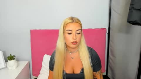 KristyFlowers online show from 01-21-25, 09:03