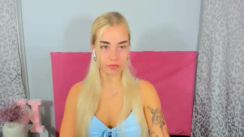 KristyFlowers online show from 10-13-25, 07:08