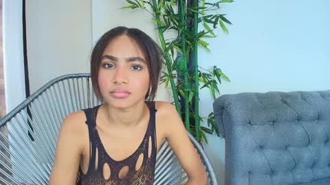 Snapshot of kristyl_paez chatting on 02-06-25, 06:46 Cristina online show from 02-06-25, 06:46