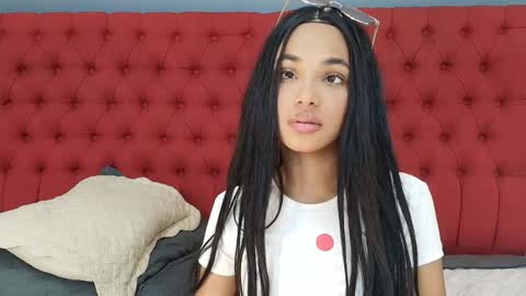 Snapshot of kristyl_paez chatting on 11-07-25, 04:29 Cristina online show from 11-07-25, 04:29