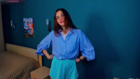 Snapshot of kristynhoughland chatting on 11-21-25, 04:05 Misty online show from 11-21-25, 04:05