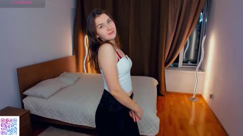 Snapshot of kristynhoughland chatting on 12-19-25, 05:42 Misty online show from 12-19-25, 05:42