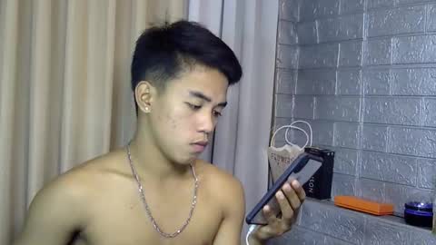 kritthanarkorn online show from 01-11-26, 01:38