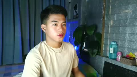 kritthanarkorn online show from 05-18-26, 05:35