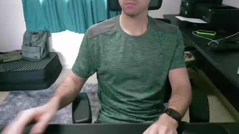 Snapshot of krocr_iras chatting on 11-16-25, 11:27 Lucas Edu online show from 11-16-25, 11:27