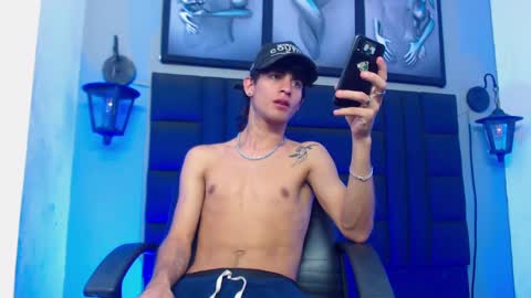 justym online show from 12-21-24, 04:30