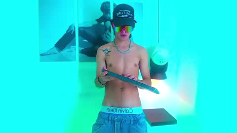 justym online show from 01-03-25, 07:27