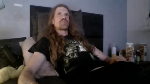 Snapshot of krullz123 chatting on 07-09-26, 01:09 Krullz online show from 07-09-26, 01:09