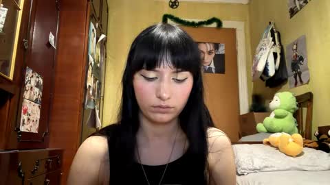 Mira online show from 04-16-26, 09:04