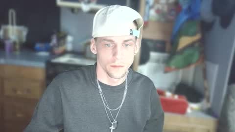 Snapshot of krytiar1992 chatting on 02-14-26, 10:12 krytiar1992 online show from 02-14-26, 10:12