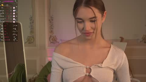 Ksesha online show from 01-20-25, 12:49