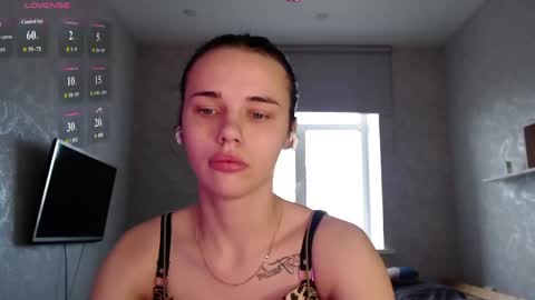Ksenia online show from 06-06-26, 08:08