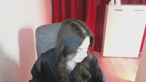 Ksenia online show from 05-25-26, 01:39