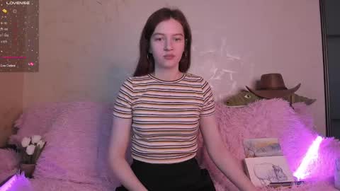 Snapshot of ksuhesa chatting on 02-23-25, 10:17 ksuhesa online show from 02-23-25, 10:17