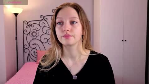 Snapshot of ksuhesa chatting on 11-02-25, 02:03 ksuhesa online show from 11-02-25, 02:03