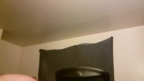 Snapshot of kubish1 chatting on 10-15-25, 09:59 Kubish online show from 10-15-25, 09:59