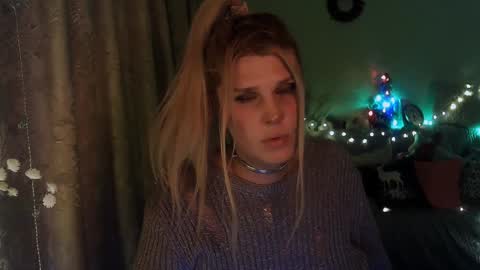 Snapshot of kudesnizza chatting on 12-03-24, 01:32 Annika MTF ts post -op online show from 12-03-24, 01:32