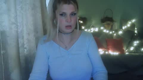 Snapshot of kudesnizza chatting on 02-02-25, 10:35 Annika MTF ts post -op online show from 02-02-25, 10:35