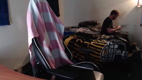 Kuggy online show from 11-17-25, 10:15