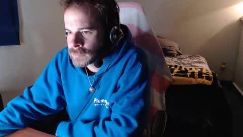 Snapshot of kuggy570 chatting on 01-09-26, 02:20 Kuggy online show from 01-09-26, 02:20