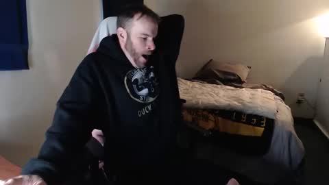 Snapshot of kuggy570 chatting on 02-01-26, 01:31 Kuggy online show from 02-01-26, 01:31