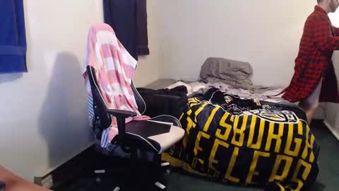 Snapshot of kuggy570 chatting on 02-07-26, 12:58 Kuggy online show from 02-07-26, 12:58