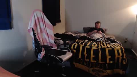 Snapshot of kuggy570 chatting on 02-08-26, 01:09 Kuggy online show from 02-08-26, 01:09