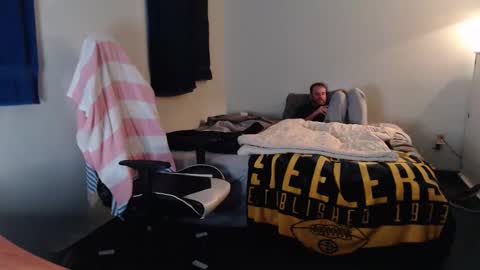 Snapshot of kuggy570 chatting on 02-13-26, 11:45 Kuggy online show from 02-13-26, 11:45