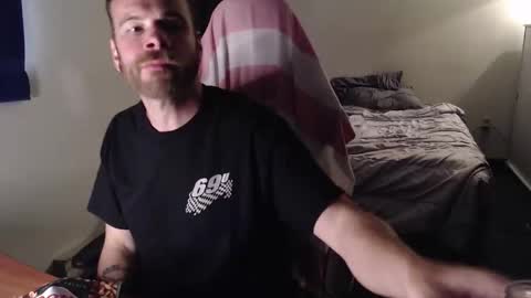 Snapshot of kuggy570 chatting on 06-10-26, 05:34 Kuggy online show from 06-10-26, 05:34