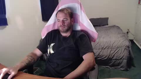 Snapshot of kuggy570 chatting on 07-06-26, 06:21 Kuggy online show from 07-06-26, 06:21