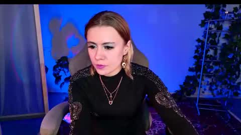 Eileen online show from 06-19-26, 08:12